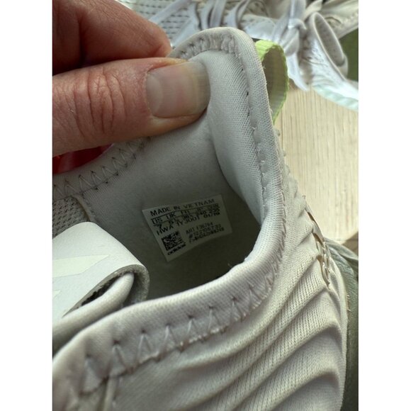 Adidas Alphabounce Running Shoes Women's 7 White Yellow Gray Athletic Sneakers - Picture 6 of 6